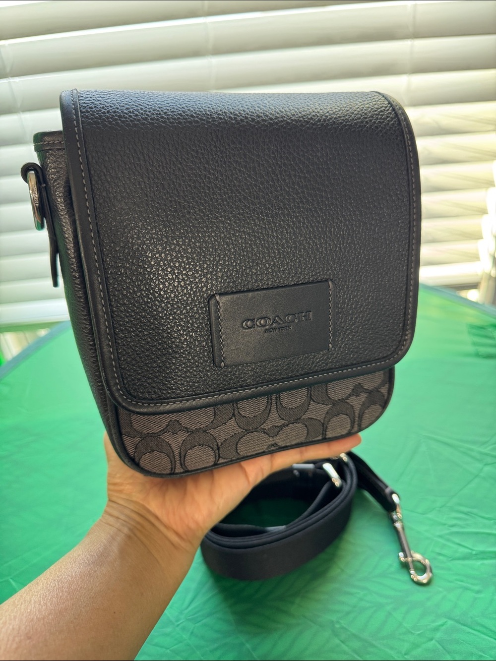 😎Coach Black 🖤Leather and Brown Signature Canvas Crossbody🖤 - Picture 17 of 17